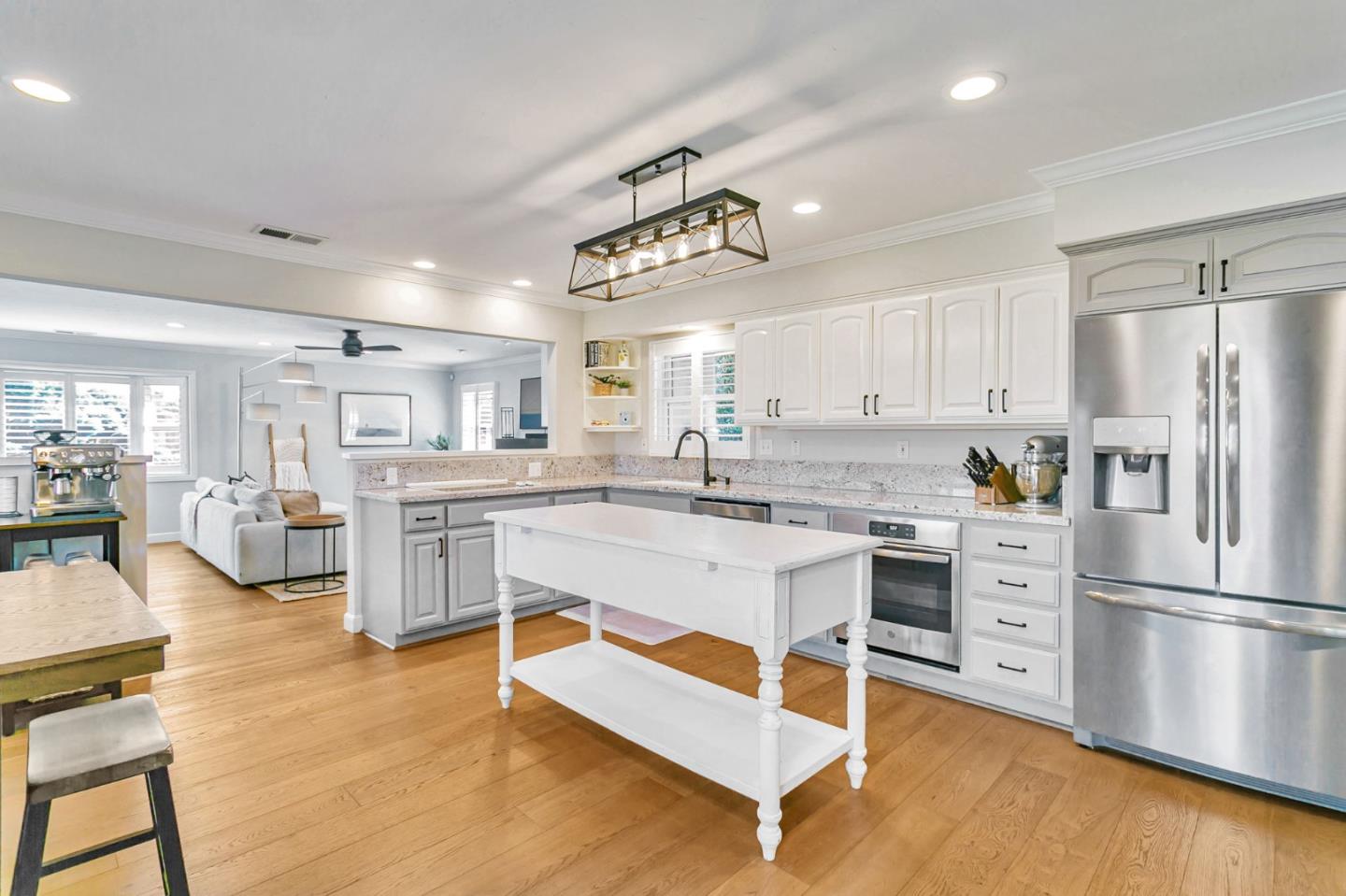 Detail Gallery Image 8 of 35 For 2794 Gardendale Dr, San Jose,  CA 95125 - 3 Beds | 2/1 Baths