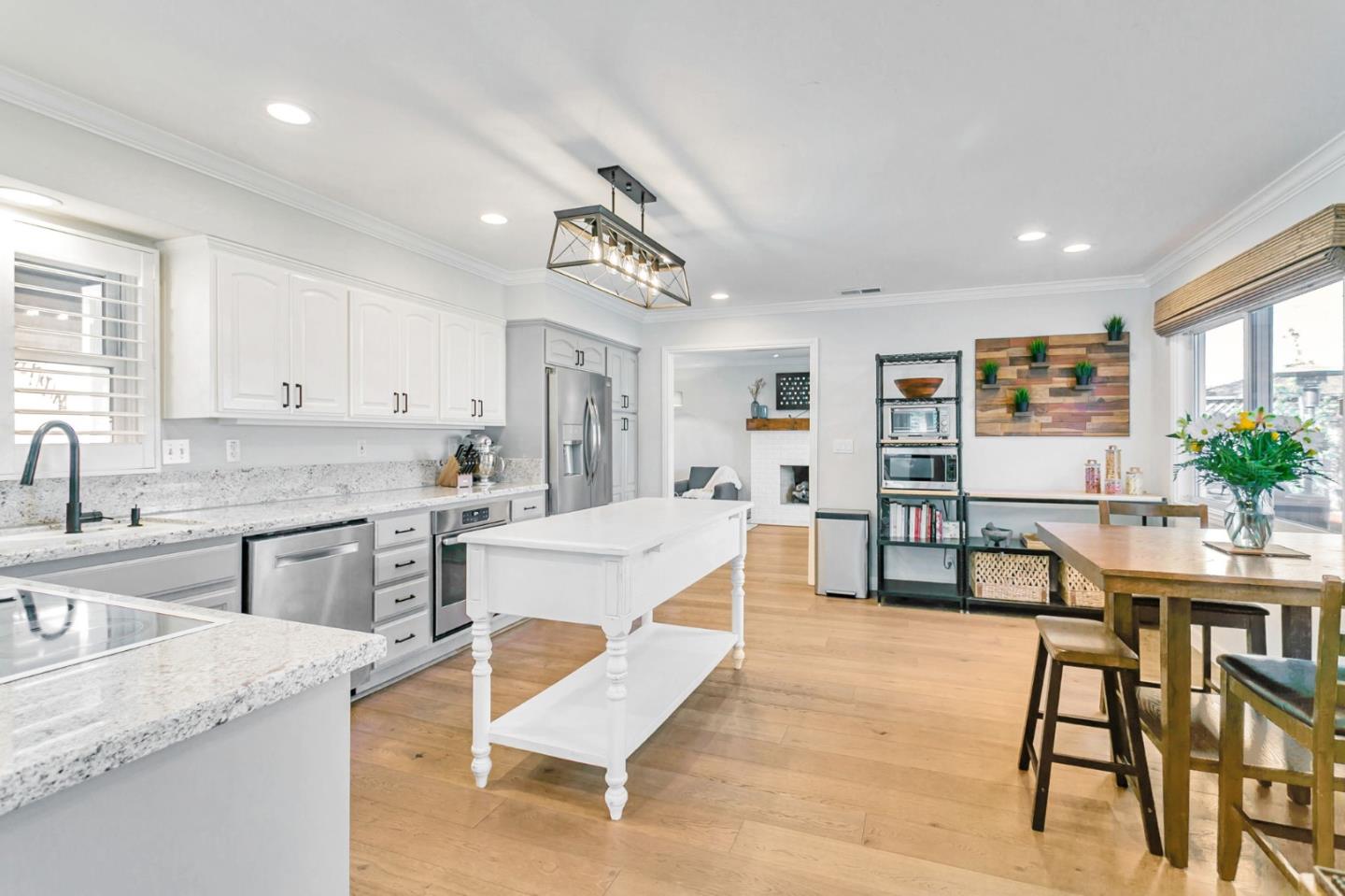 Detail Gallery Image 9 of 35 For 2794 Gardendale Dr, San Jose,  CA 95125 - 3 Beds | 2/1 Baths
