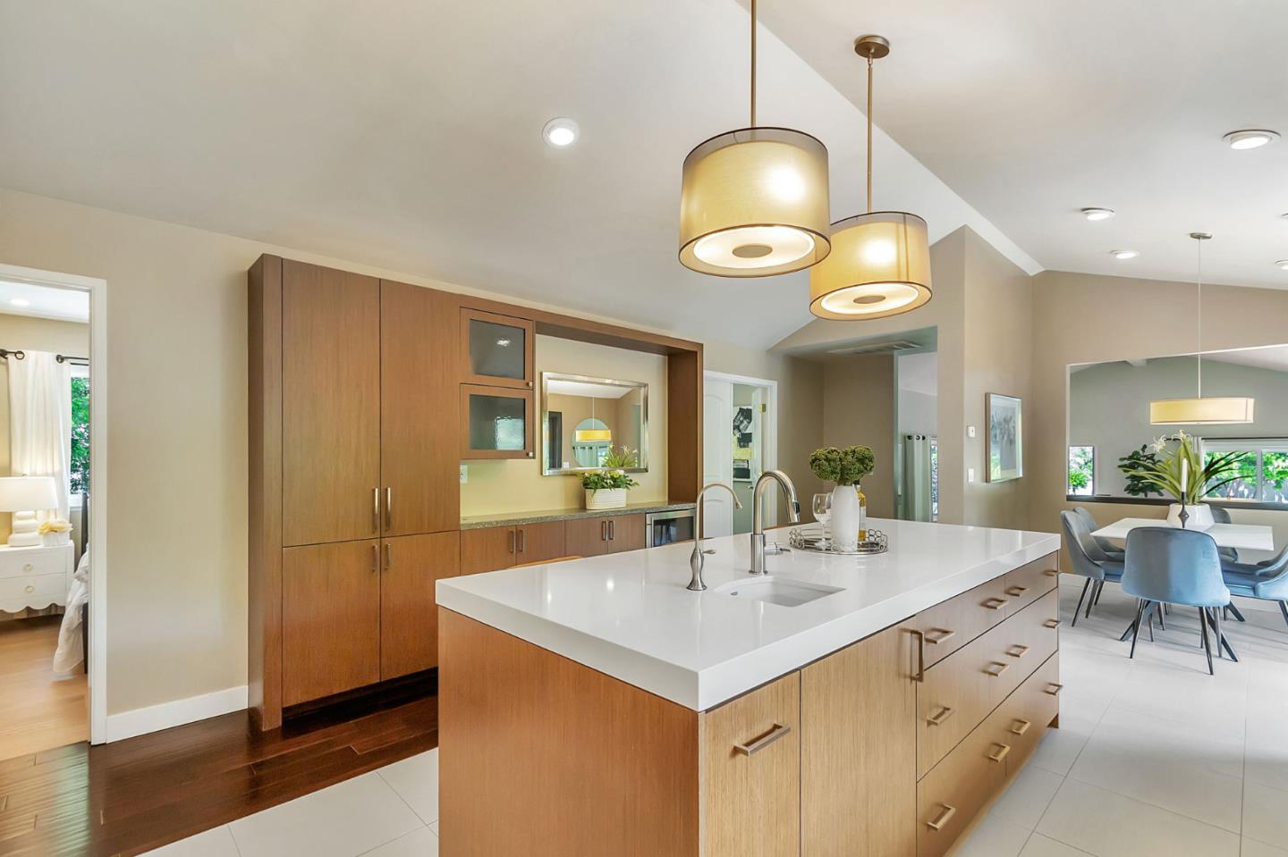 Detail Gallery Image 16 of 62 For 710 Colleen Dr, San Jose,  CA 95123 - 4 Beds | 3 Baths