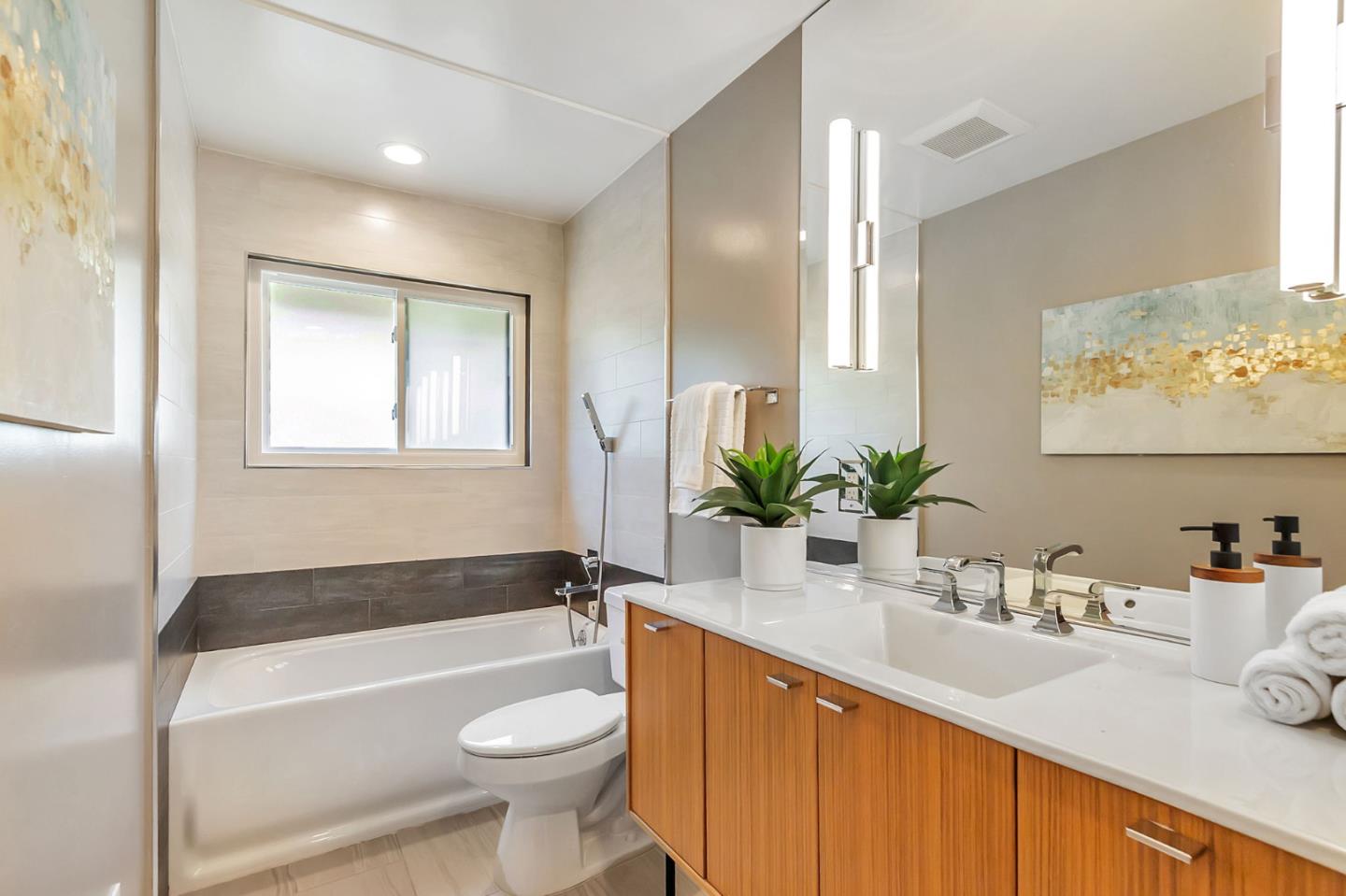 Detail Gallery Image 25 of 62 For 710 Colleen Dr, San Jose,  CA 95123 - 4 Beds | 3 Baths