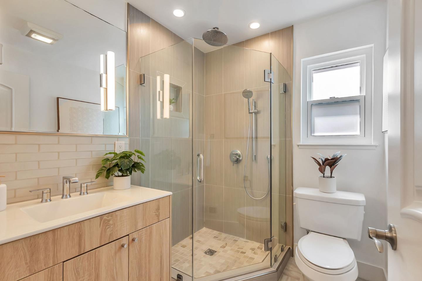 Detail Gallery Image 39 of 62 For 710 Colleen Dr, San Jose,  CA 95123 - 4 Beds | 3 Baths