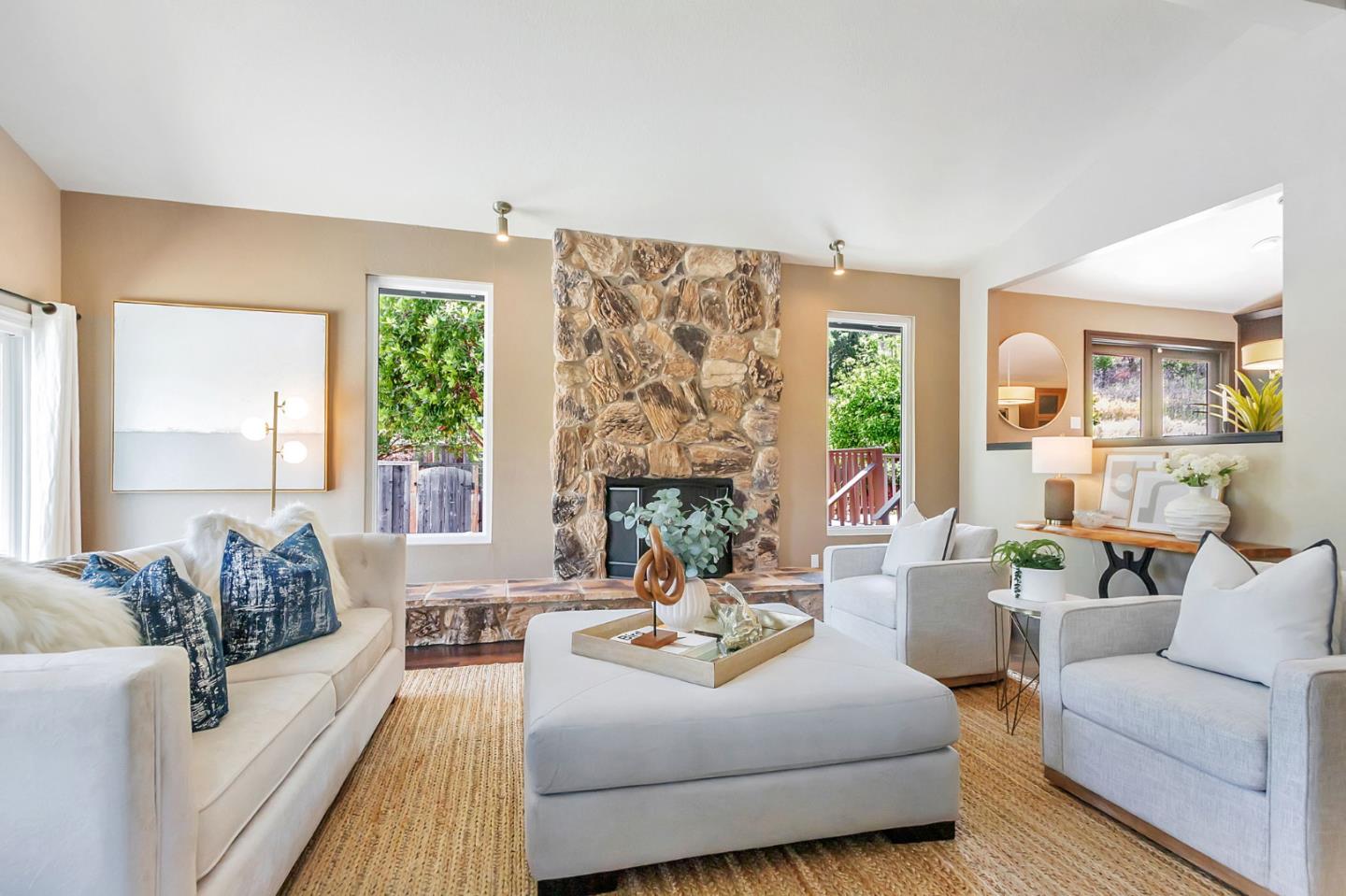 Detail Gallery Image 8 of 62 For 710 Colleen Dr, San Jose,  CA 95123 - 4 Beds | 3 Baths