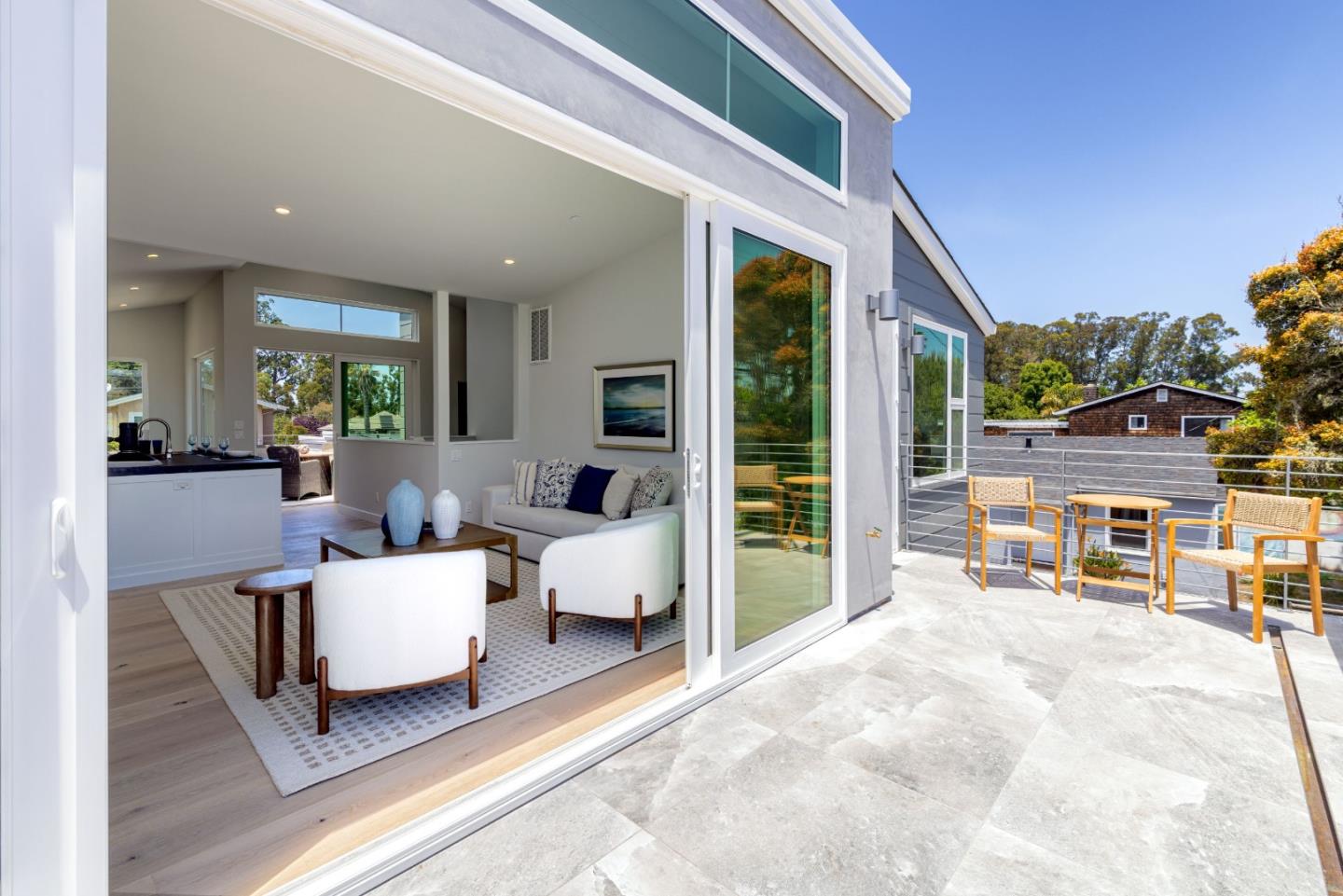 Detail Gallery Image 23 of 62 For 355 30th Ave, Santa Cruz,  CA 95062 - 4 Beds | 3/1 Baths
