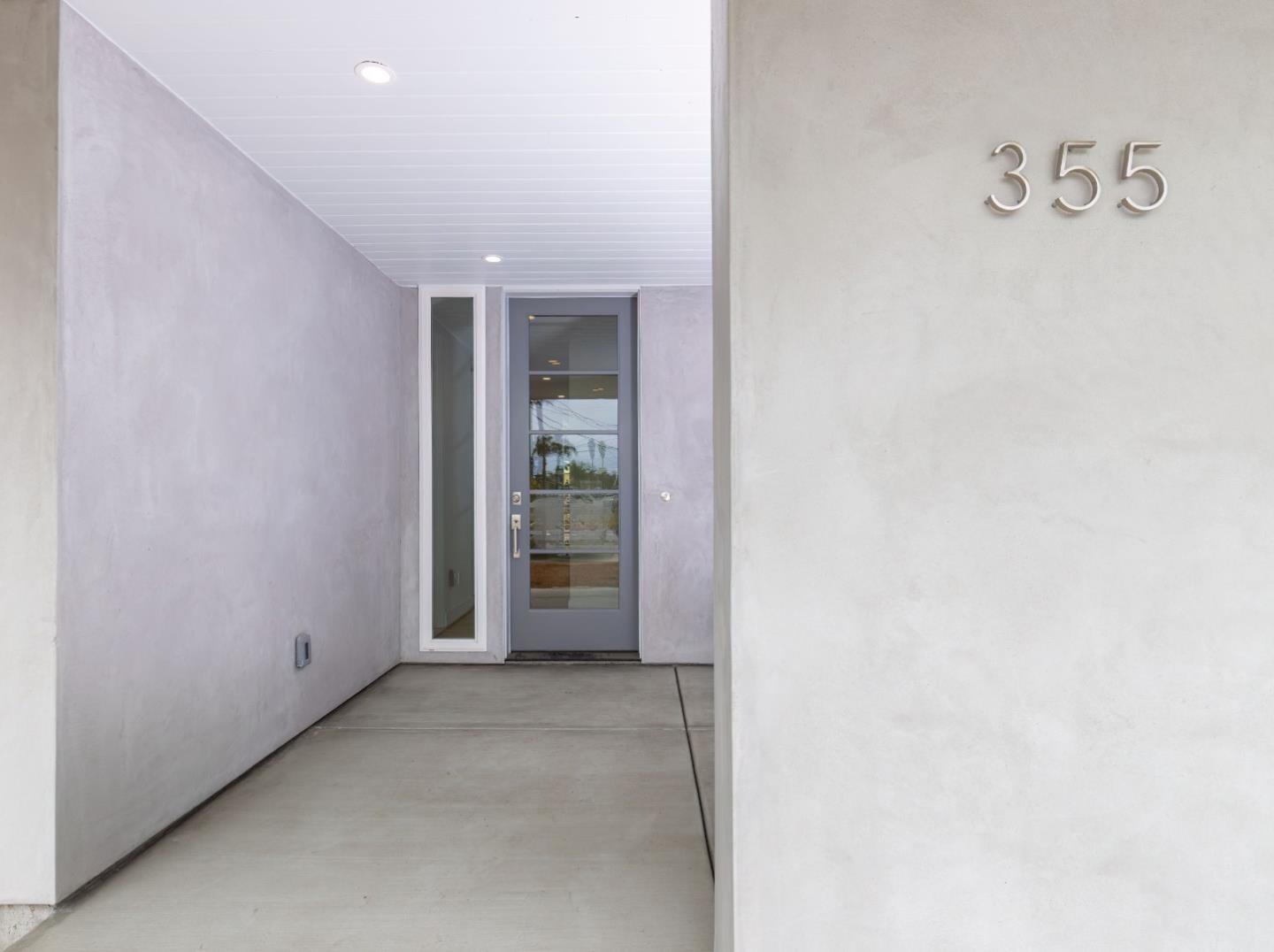Detail Gallery Image 6 of 62 For 355 30th Ave, Santa Cruz,  CA 95062 - 4 Beds | 3/1 Baths