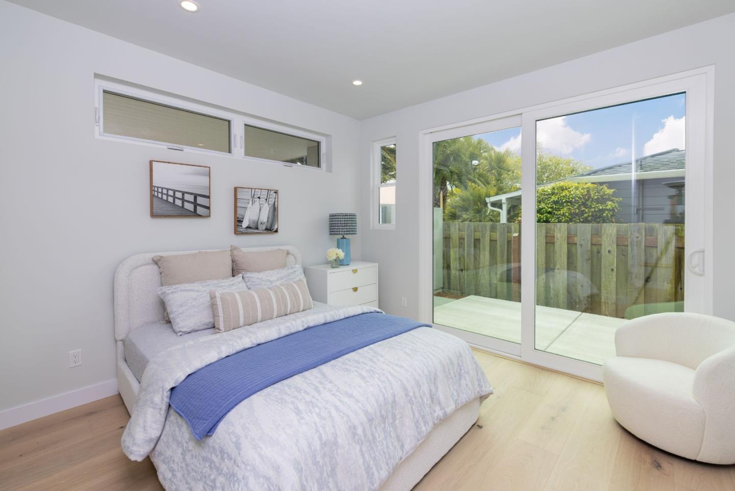 Detail Gallery Image 9 of 62 For 355 30th Ave, Santa Cruz,  CA 95062 - 4 Beds | 3/1 Baths