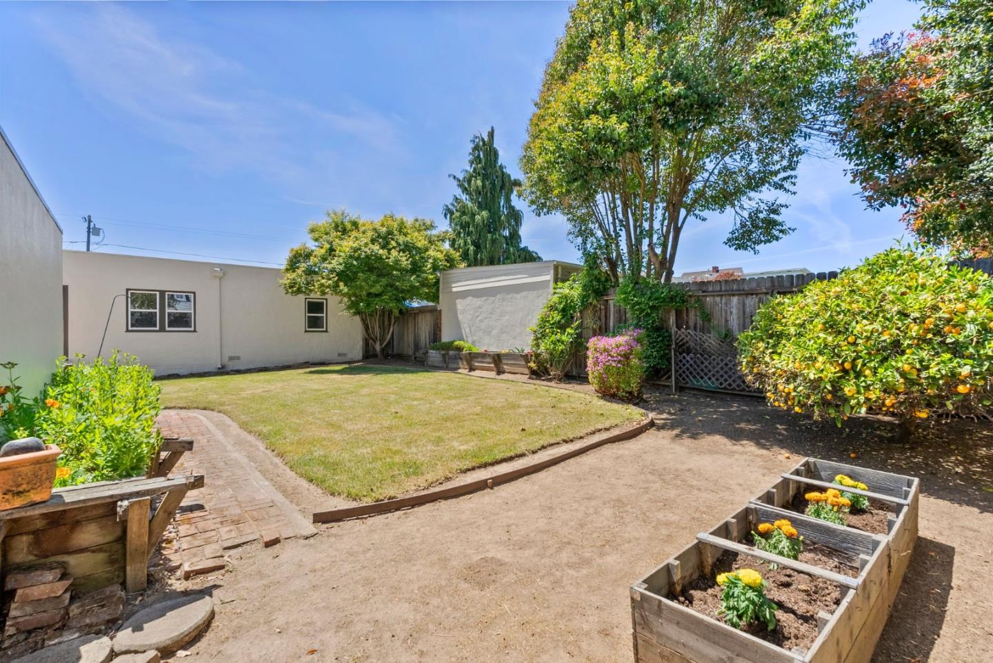 Detail Gallery Image 10 of 10 For 22 Roosevelt St, Watsonville,  CA 95076 - 3 Beds | 1 Baths