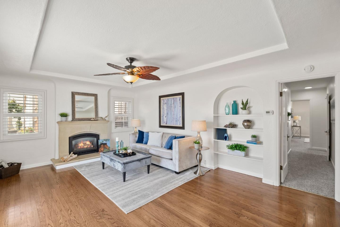 Detail Gallery Image 2 of 10 For 22 Roosevelt St, Watsonville,  CA 95076 - 3 Beds | 1 Baths