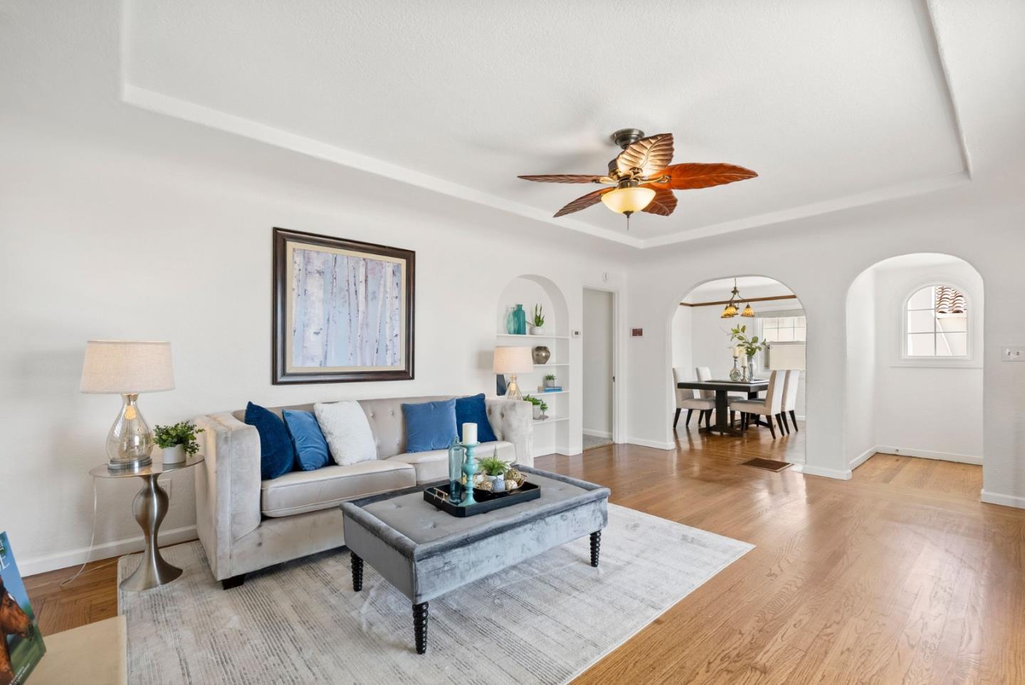Detail Gallery Image 3 of 10 For 22 Roosevelt St, Watsonville,  CA 95076 - 3 Beds | 1 Baths