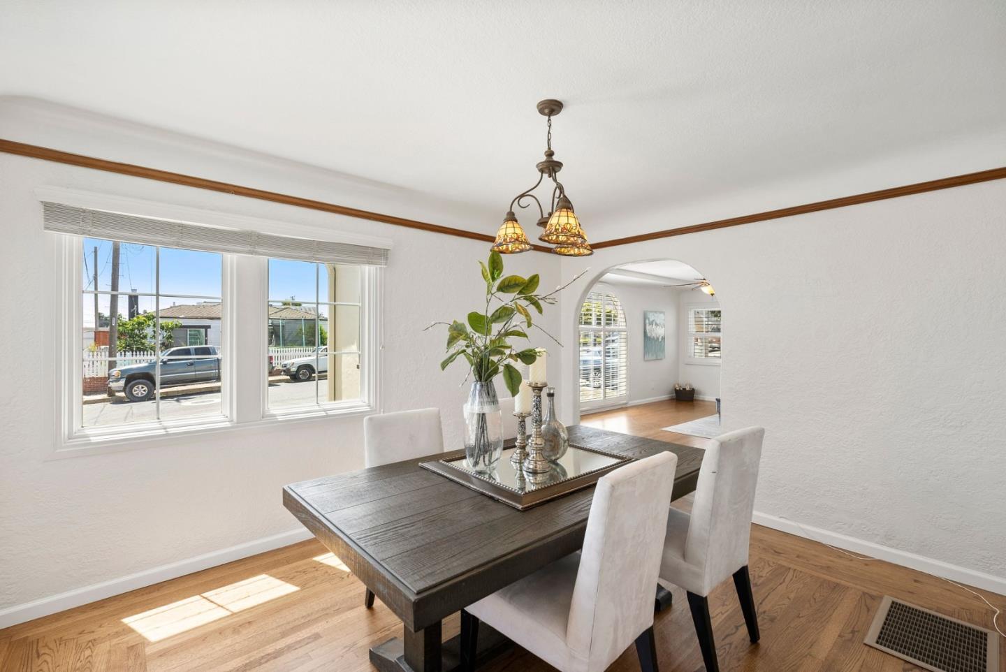 Detail Gallery Image 4 of 10 For 22 Roosevelt St, Watsonville,  CA 95076 - 3 Beds | 1 Baths