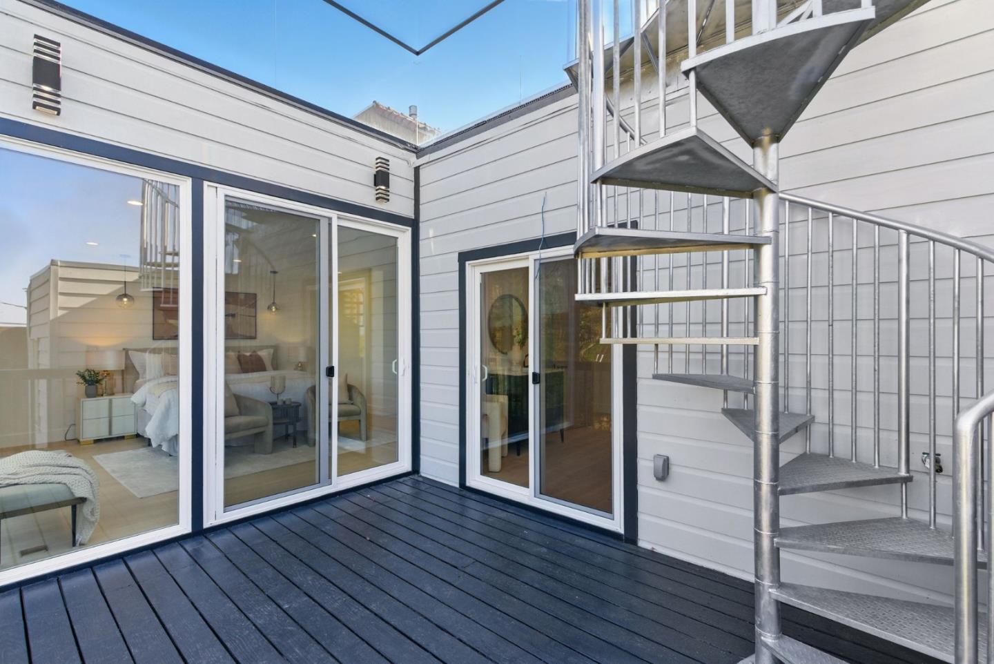 Detail Gallery Image 36 of 67 For 1756 14th Ave, San Francisco,  CA 94122 - 4 Beds | 4/1 Baths