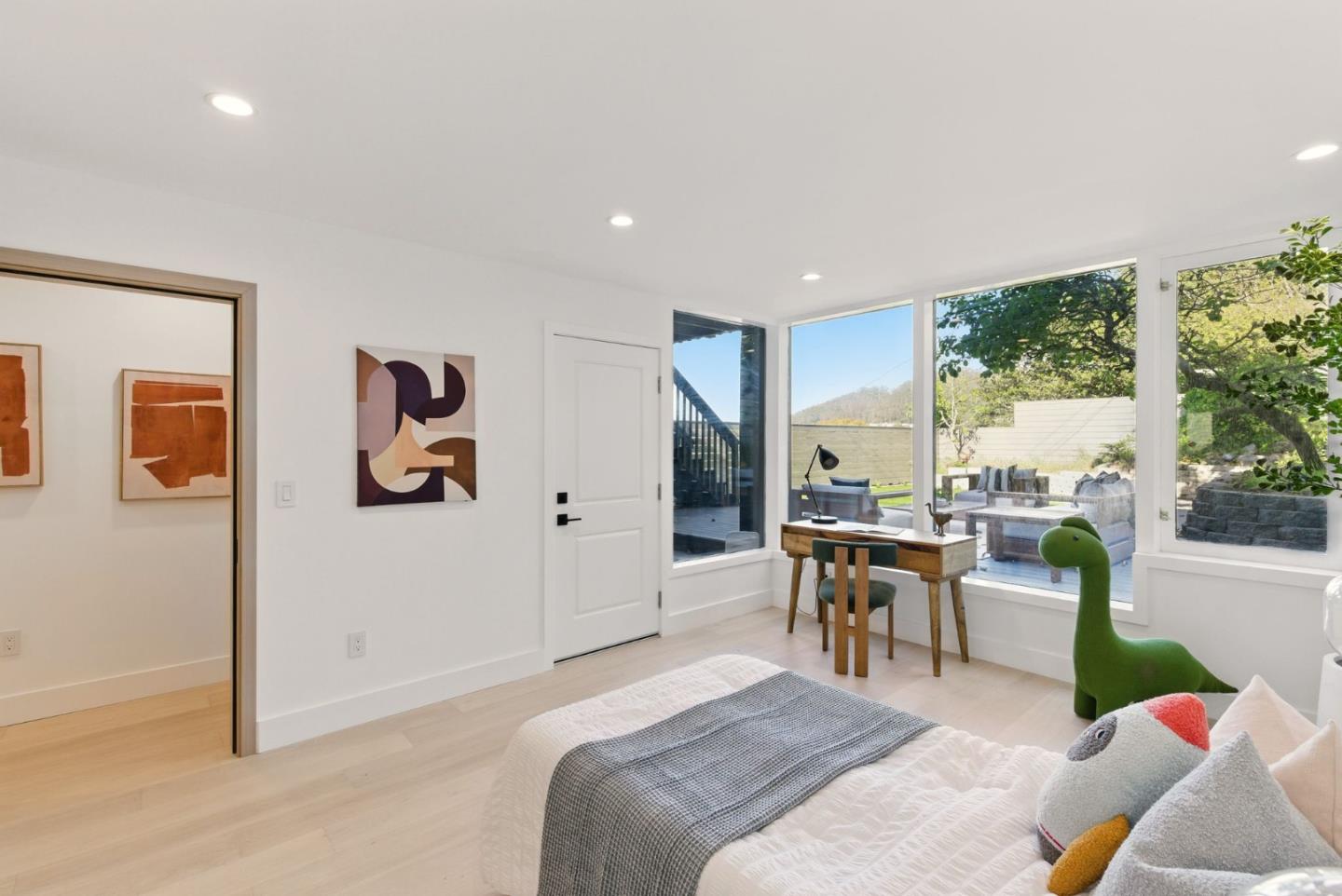 Detail Gallery Image 52 of 67 For 1756 14th Ave, San Francisco,  CA 94122 - 4 Beds | 4/1 Baths