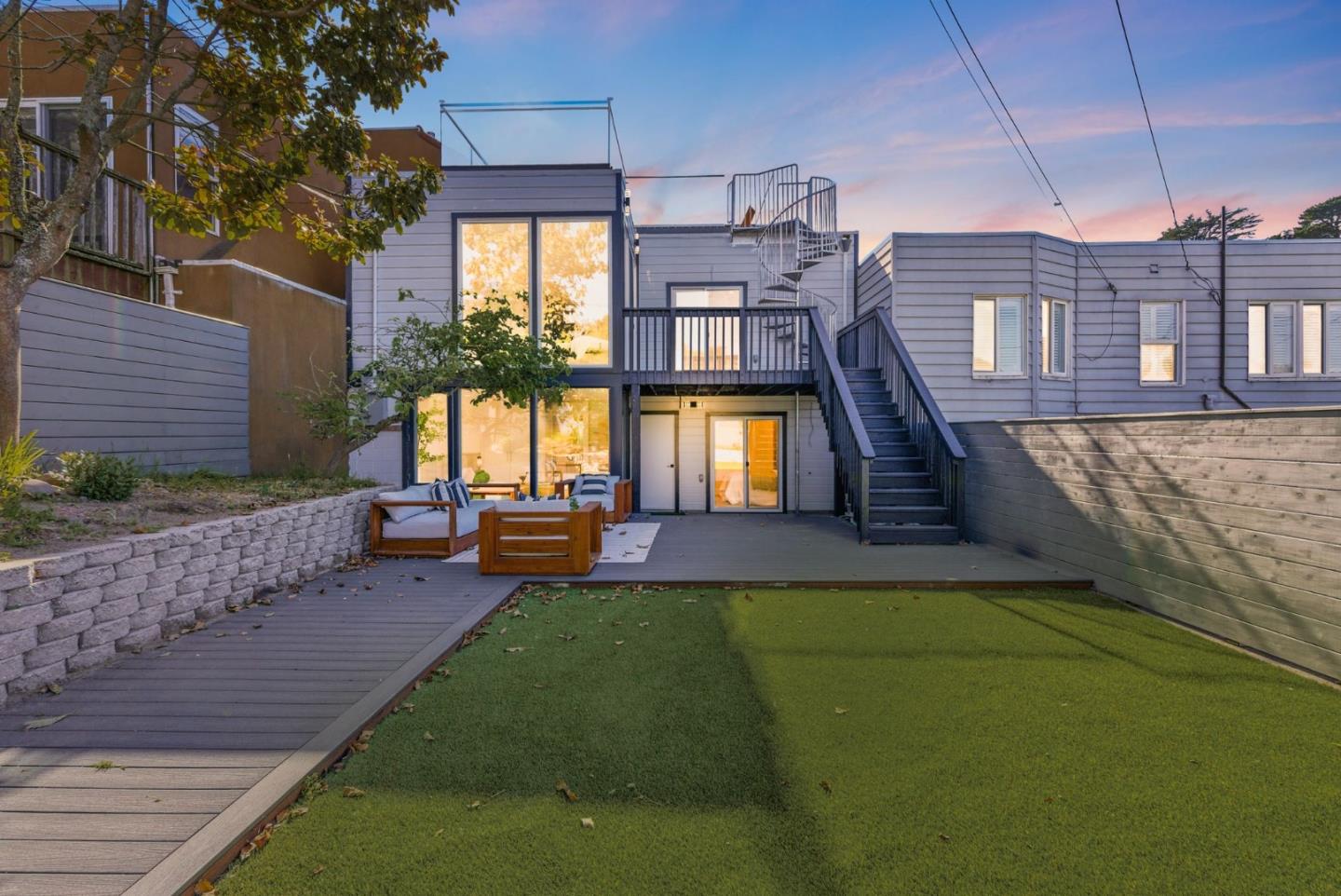 Detail Gallery Image 6 of 67 For 1756 14th Ave, San Francisco,  CA 94122 - 4 Beds | 4/1 Baths