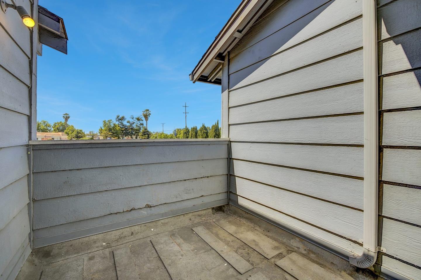 Detail Gallery Image 20 of 29 For 559 Groth Pl, San Jose,  CA 95111 - 3 Beds | 1 Baths