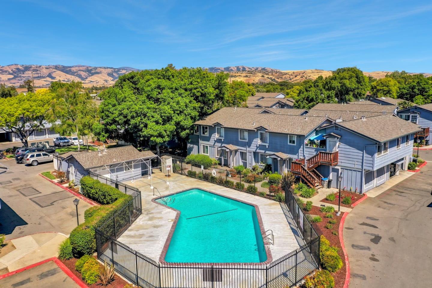 Detail Gallery Image 27 of 29 For 559 Groth Pl, San Jose,  CA 95111 - 3 Beds | 1 Baths