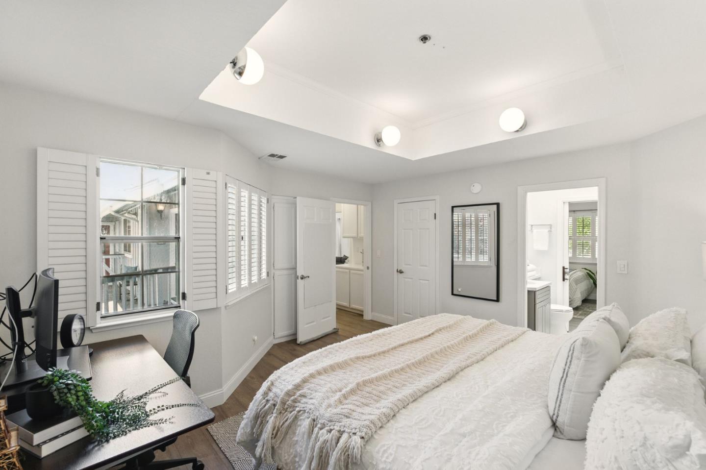 Detail Gallery Image 21 of 60 For 470 Gabilan St #4,  Los Altos,  CA 94022 - 2 Beds | 1/1 Baths