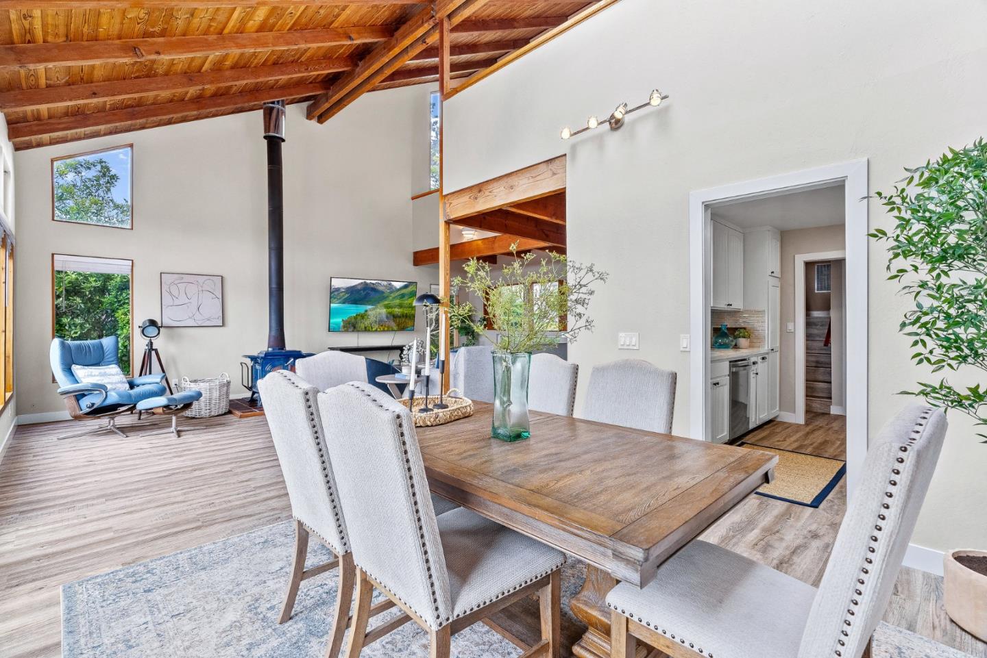 Detail Gallery Image 8 of 30 For 11 Yankee Point Dr, Carmel,  CA 93923 - 4 Beds | 2 Baths