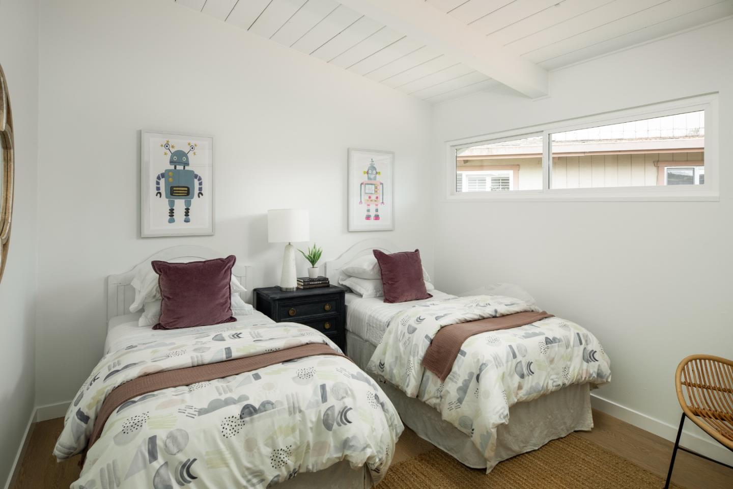 Detail Gallery Image 8 of 16 For 3079 Waverley St, Palo Alto,  CA 94306 - 3 Beds | 1 Baths