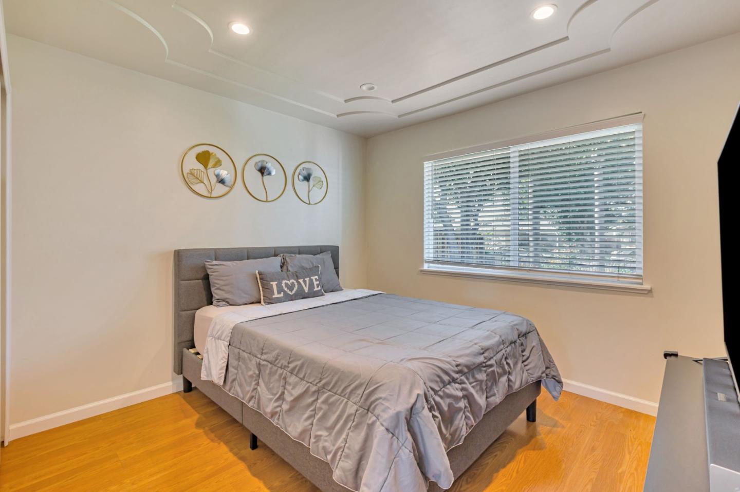 Detail Gallery Image 23 of 56 For 342 Swaps Dr, San Jose,  CA 95111 - 3 Beds | 2 Baths