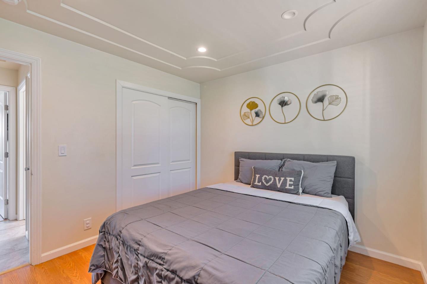Detail Gallery Image 25 of 56 For 342 Swaps Dr, San Jose,  CA 95111 - 3 Beds | 2 Baths