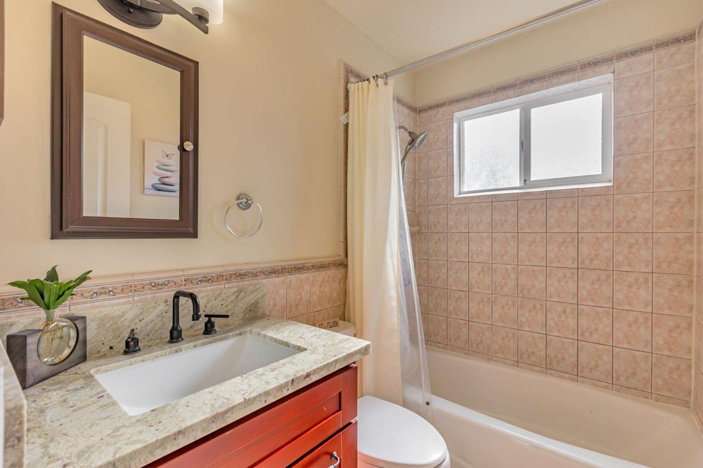 Detail Gallery Image 26 of 56 For 342 Swaps Dr, San Jose,  CA 95111 - 3 Beds | 2 Baths