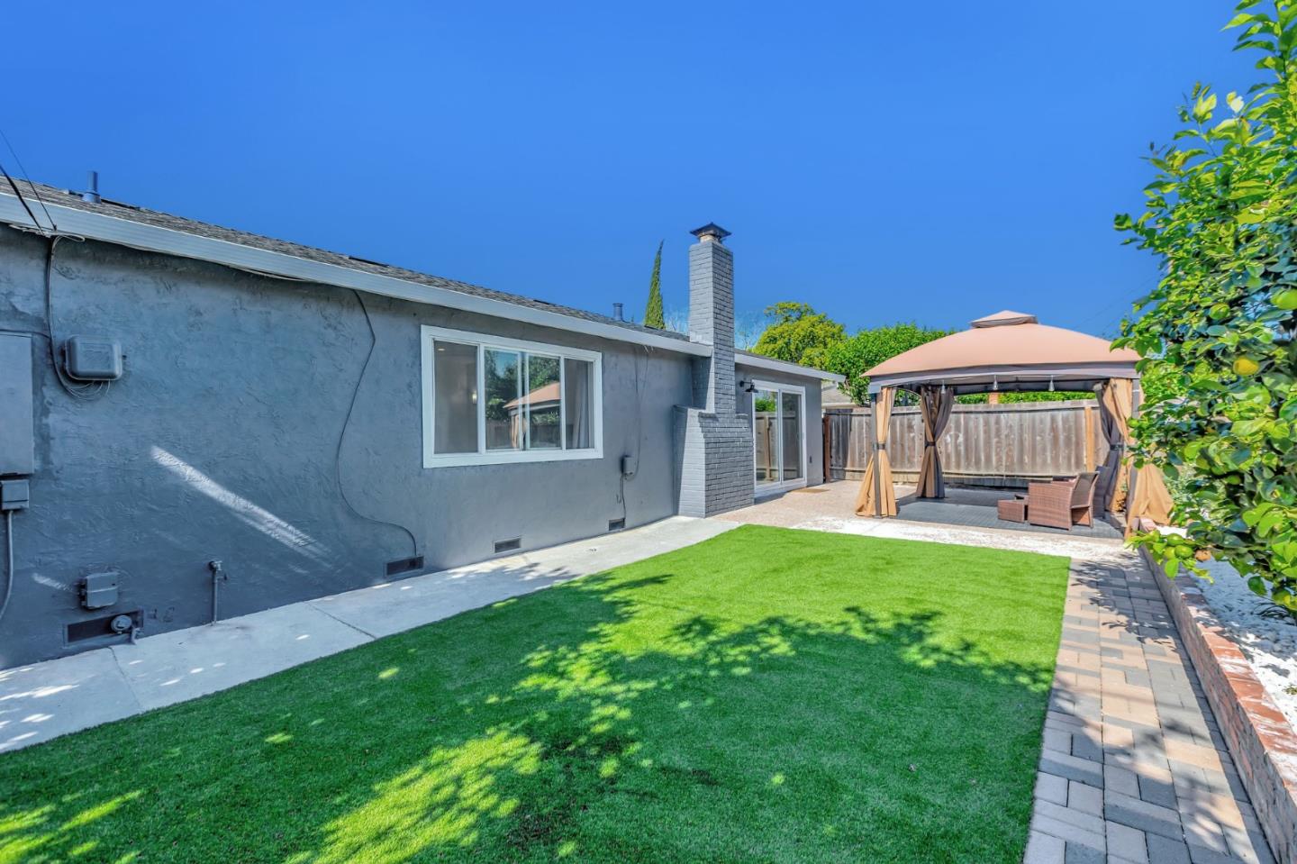 Detail Gallery Image 38 of 56 For 342 Swaps Dr, San Jose,  CA 95111 - 3 Beds | 2 Baths