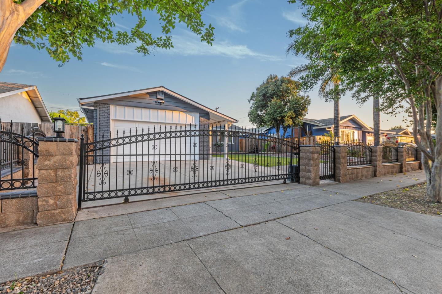 Detail Gallery Image 40 of 56 For 342 Swaps Dr, San Jose,  CA 95111 - 3 Beds | 2 Baths