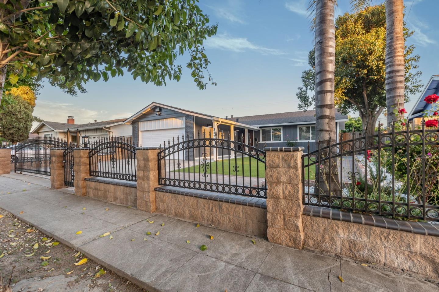 Detail Gallery Image 41 of 56 For 342 Swaps Dr, San Jose,  CA 95111 - 3 Beds | 2 Baths