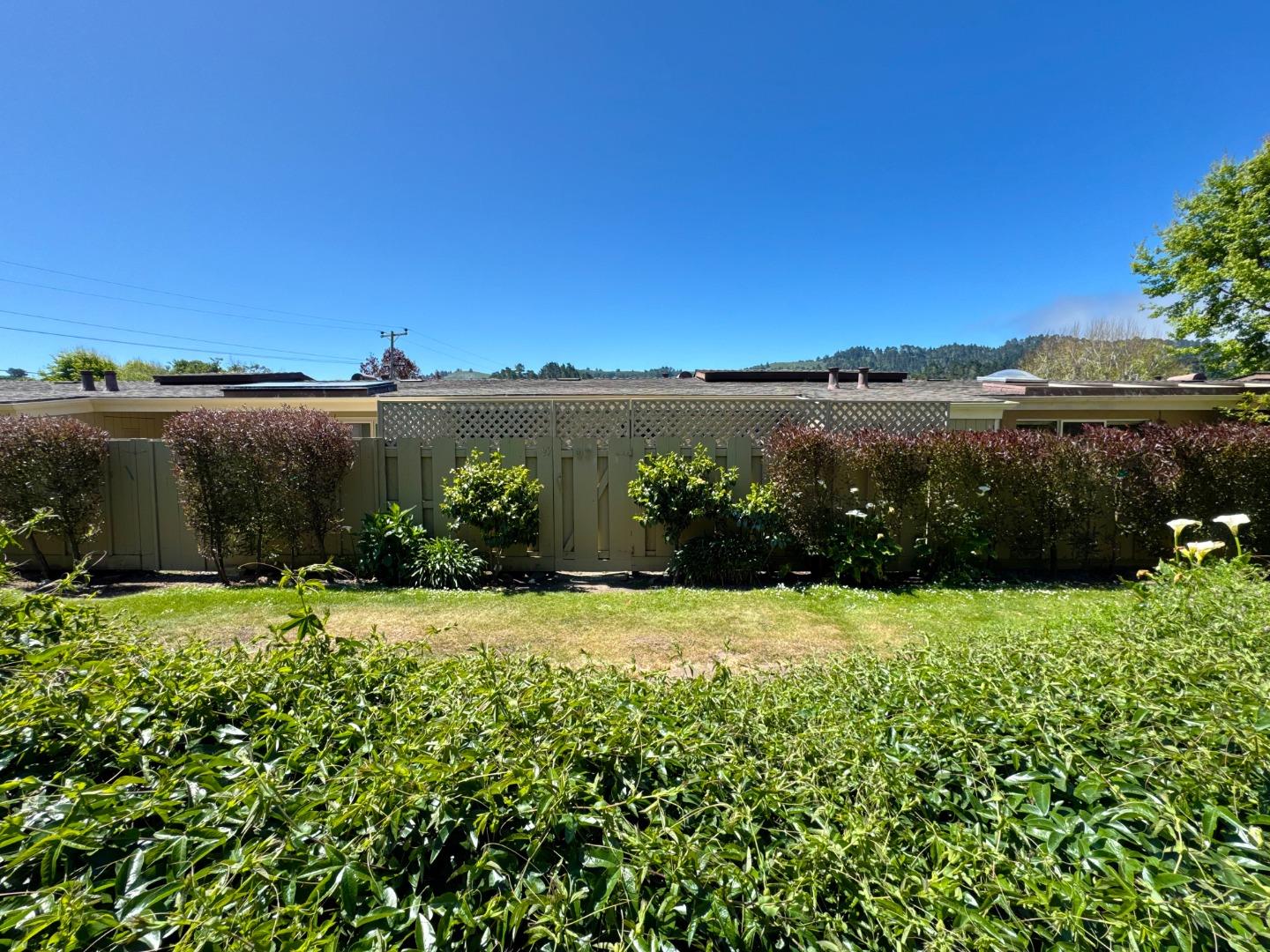 Detail Gallery Image 19 of 37 For 97 Hacienda Carmel, Carmel,  CA 93923 - 1 Beds | 1 Baths