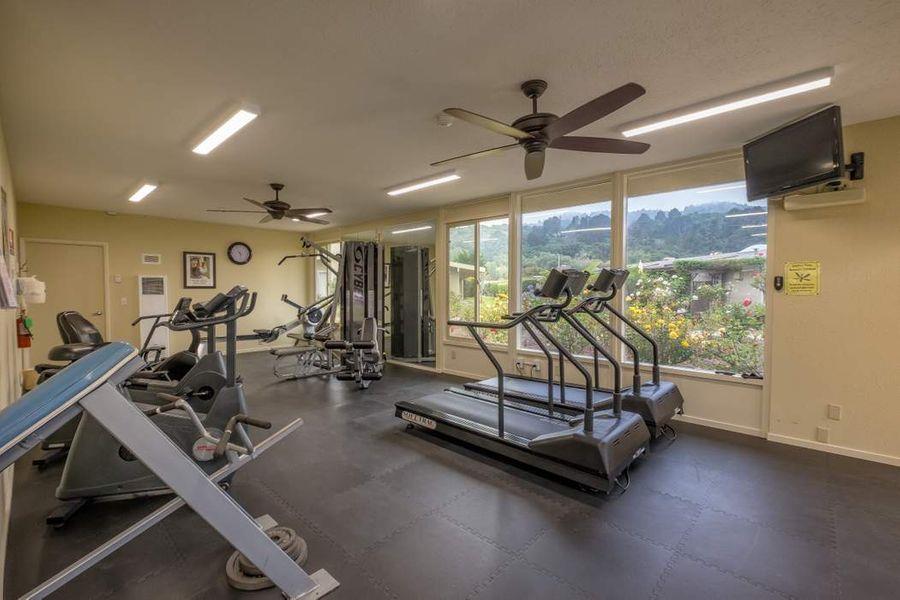 Detail Gallery Image 36 of 37 For 97 Hacienda Carmel, Carmel,  CA 93923 - 1 Beds | 1 Baths
