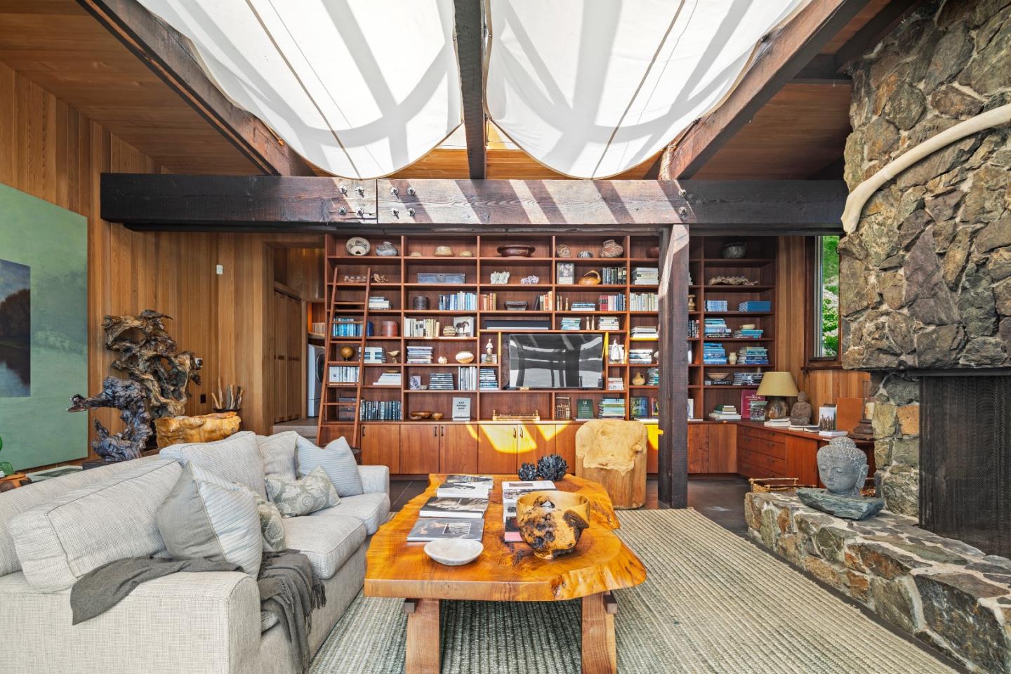 Detail Gallery Image 15 of 66 For 53810 Highway 1, Big Sur,  CA 93920 - 11 Beds | 11/2 Baths