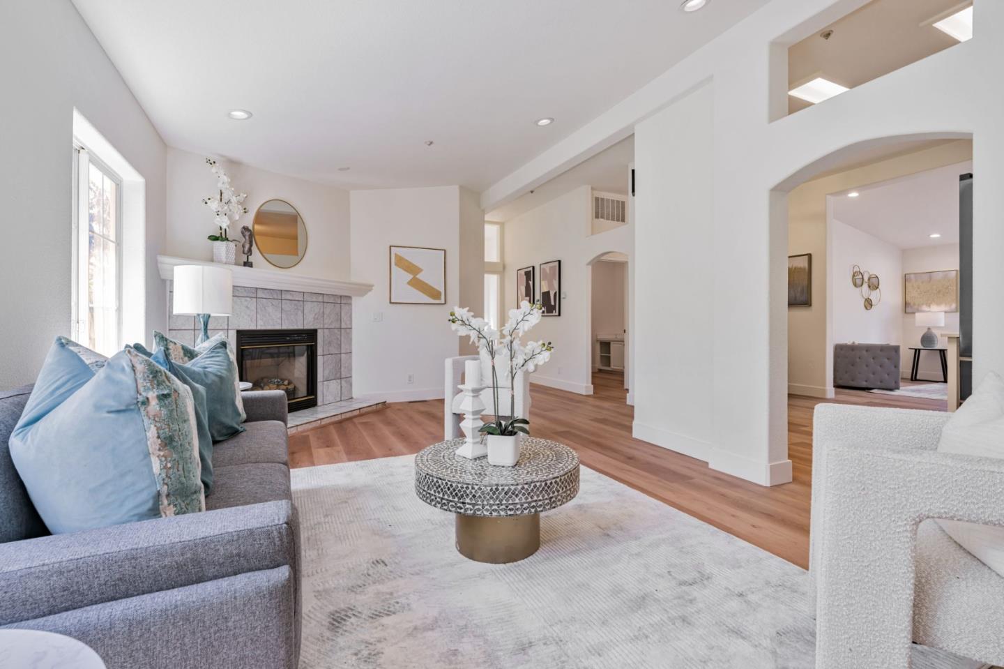 Detail Gallery Image 10 of 37 For 123 Wayne Ct, Redwood City,  CA 94063 - 4 Beds | 2 Baths