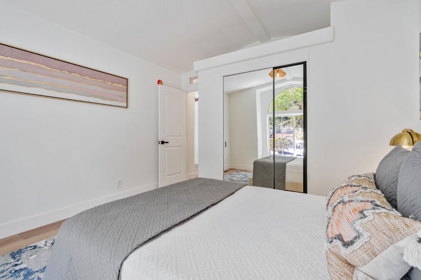 Detail Gallery Image 20 of 37 For 123 Wayne Ct, Redwood City,  CA 94063 - 4 Beds | 2 Baths