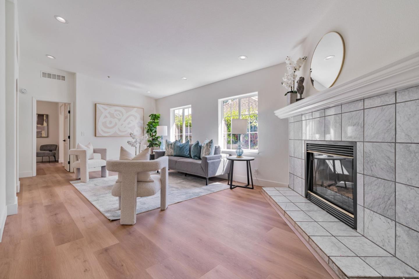 Detail Gallery Image 9 of 37 For 123 Wayne Ct, Redwood City,  CA 94063 - 4 Beds | 2 Baths