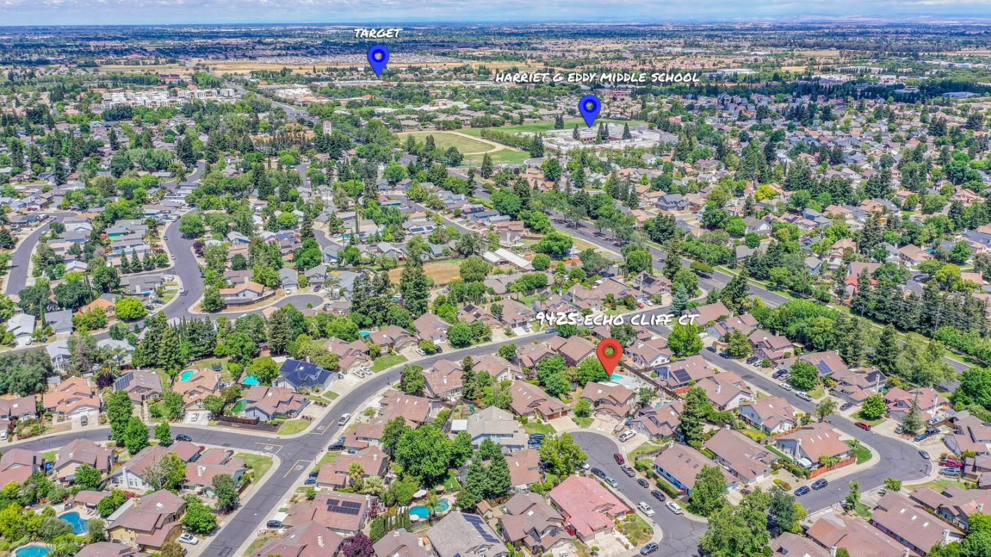 Detail Gallery Image 45 of 46 For 9425 Echo Cliff Ct, Elk Grove,  CA 95758 - 4 Beds | 2/1 Baths