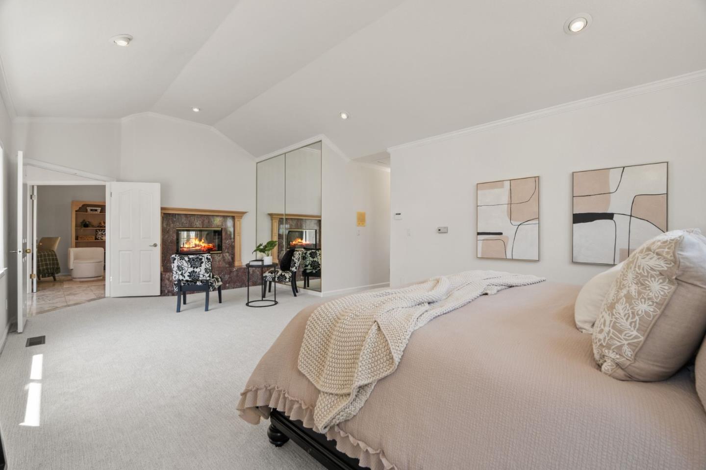 Detail Gallery Image 32 of 70 For 12479 Crayside Ln, Saratoga,  CA 95070 - 5 Beds | 3/1 Baths