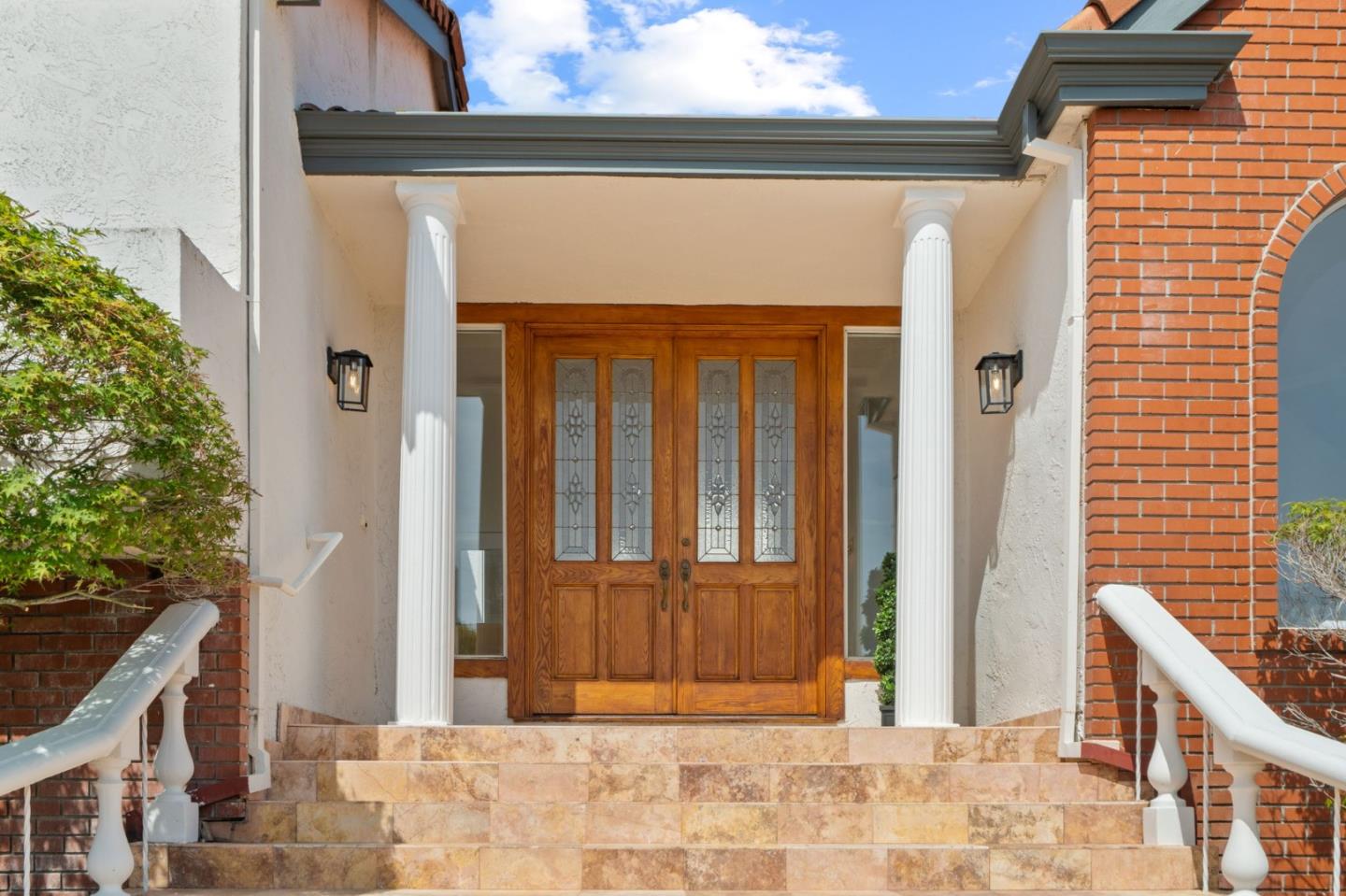 Detail Gallery Image 5 of 70 For 12479 Crayside Ln, Saratoga,  CA 95070 - 5 Beds | 3/1 Baths