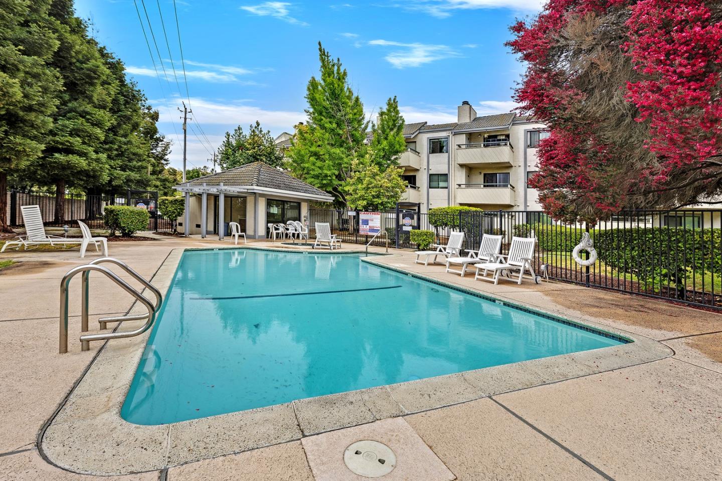 Detail Gallery Image 18 of 19 For 26088 Kay Ave #110,  Hayward,  CA 94545 - 2 Beds | 1 Baths