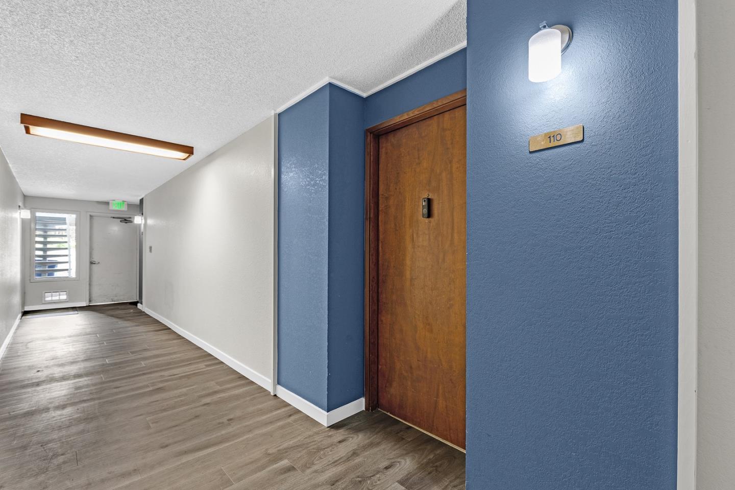 Detail Gallery Image 3 of 19 For 26088 Kay Ave #110,  Hayward,  CA 94545 - 2 Beds | 1 Baths