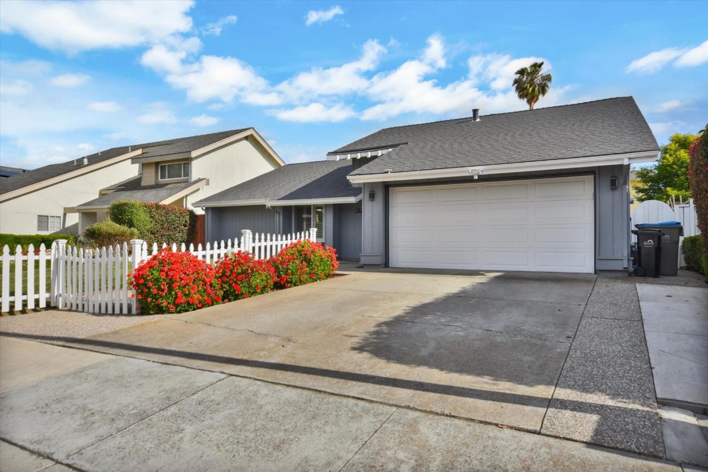 Detail Gallery Image 1 of 34 For 5078 Corte Verde Dr, San Jose,  CA 95111 - 3 Beds | 2 Baths