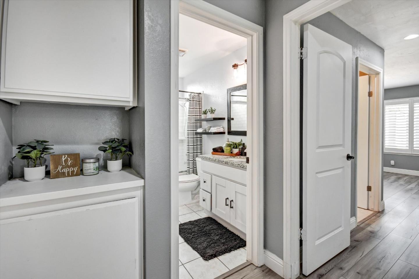 Detail Gallery Image 25 of 34 For 5078 Corte Verde Dr, San Jose,  CA 95111 - 3 Beds | 2 Baths