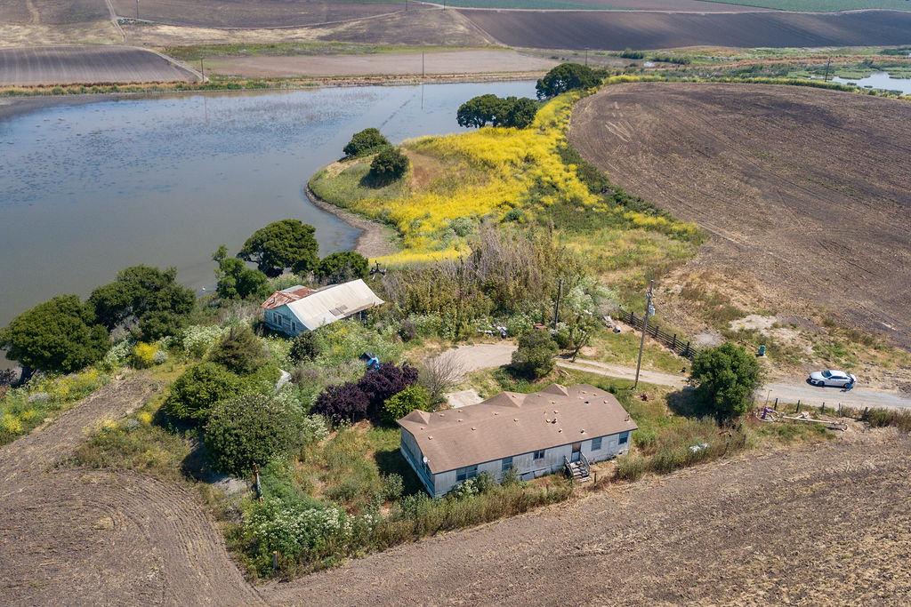 Detail Gallery Image 10 of 30 For 156 San Jon Rd, Salinas,  CA 93907 - 3 Beds | 2 Baths