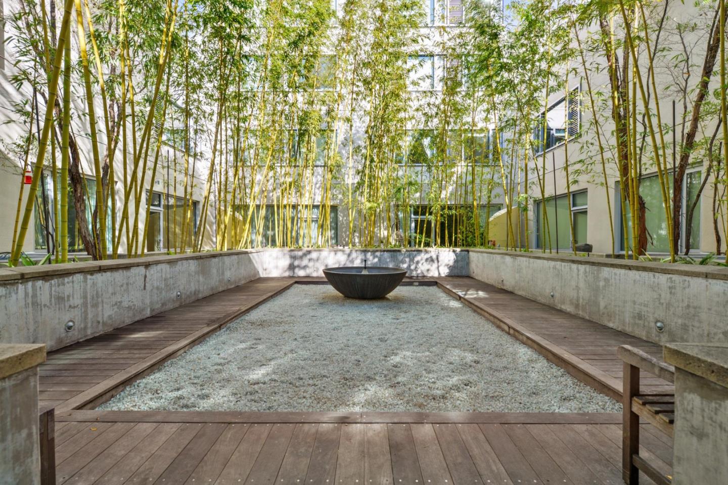 Detail Gallery Image 11 of 57 For 207 King St #402,  San Francisco,  CA 94107 - 2 Beds | 2/1 Baths