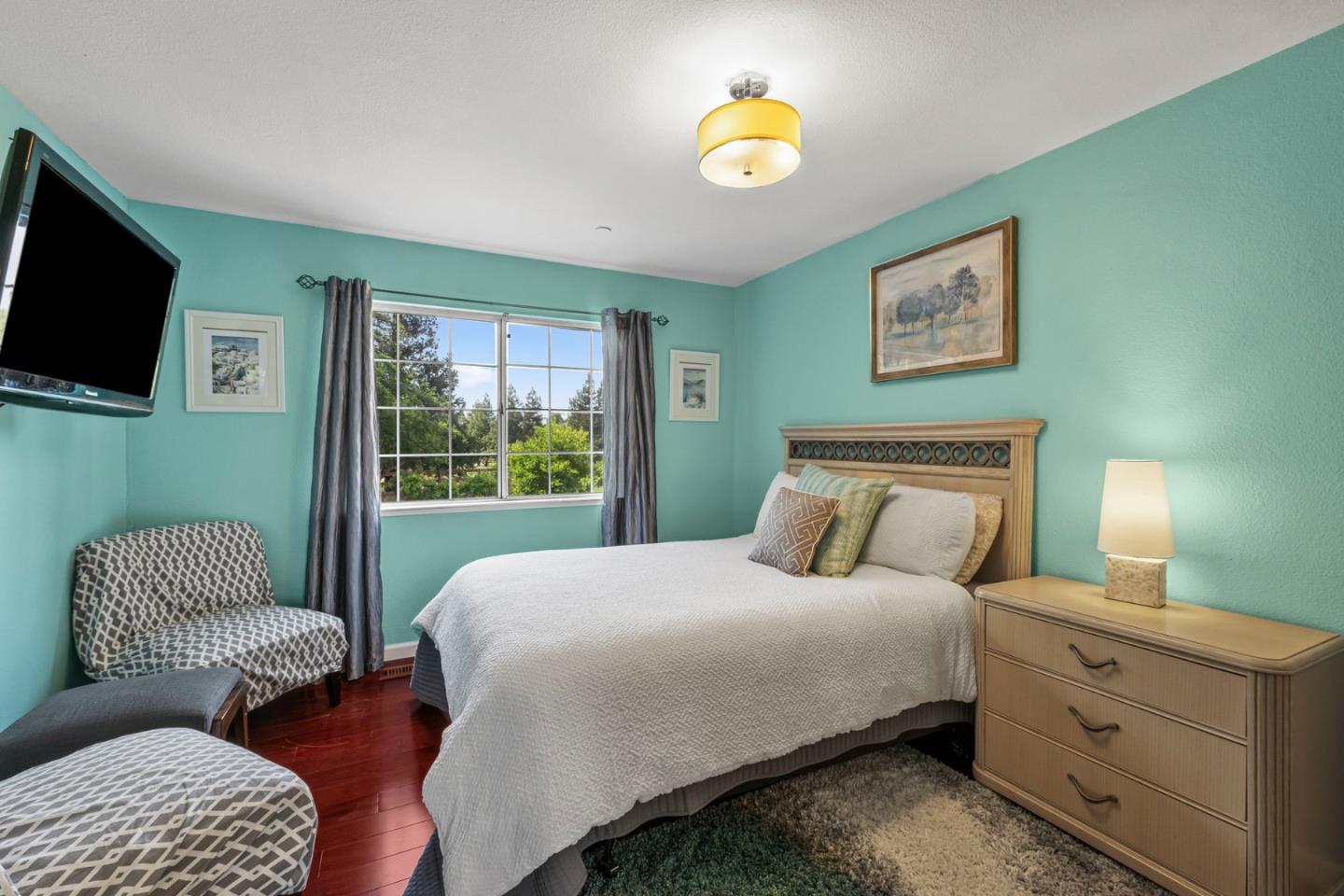 Detail Gallery Image 13 of 90 For 14830 Bartlett Ct, San Martin,  CA 95046 - 4 Beds | 4 Baths