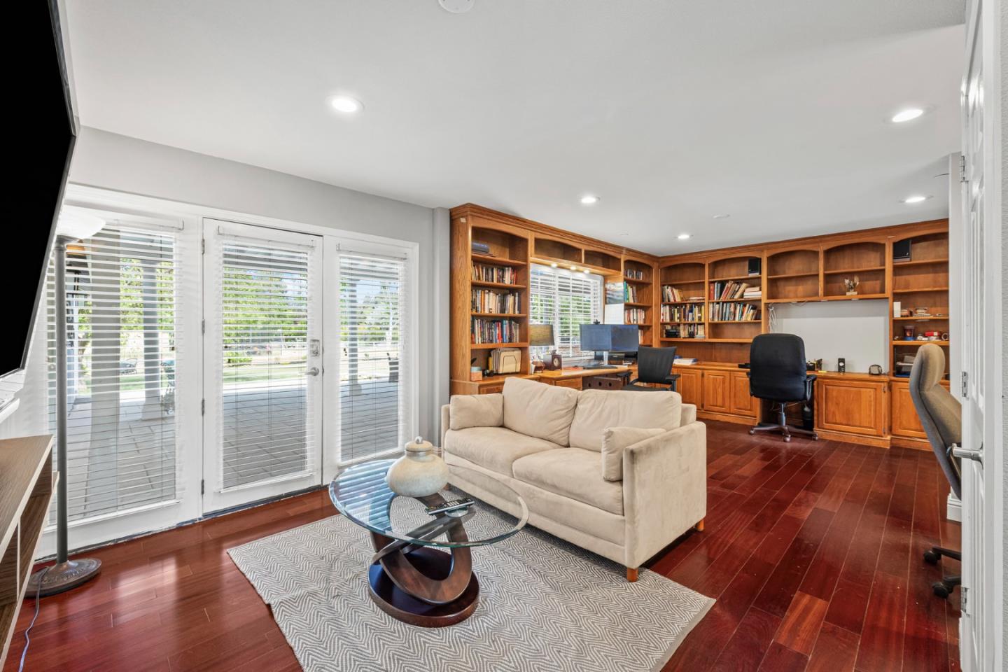 Detail Gallery Image 27 of 90 For 14830 Bartlett Ct, San Martin,  CA 95046 - 4 Beds | 4 Baths
