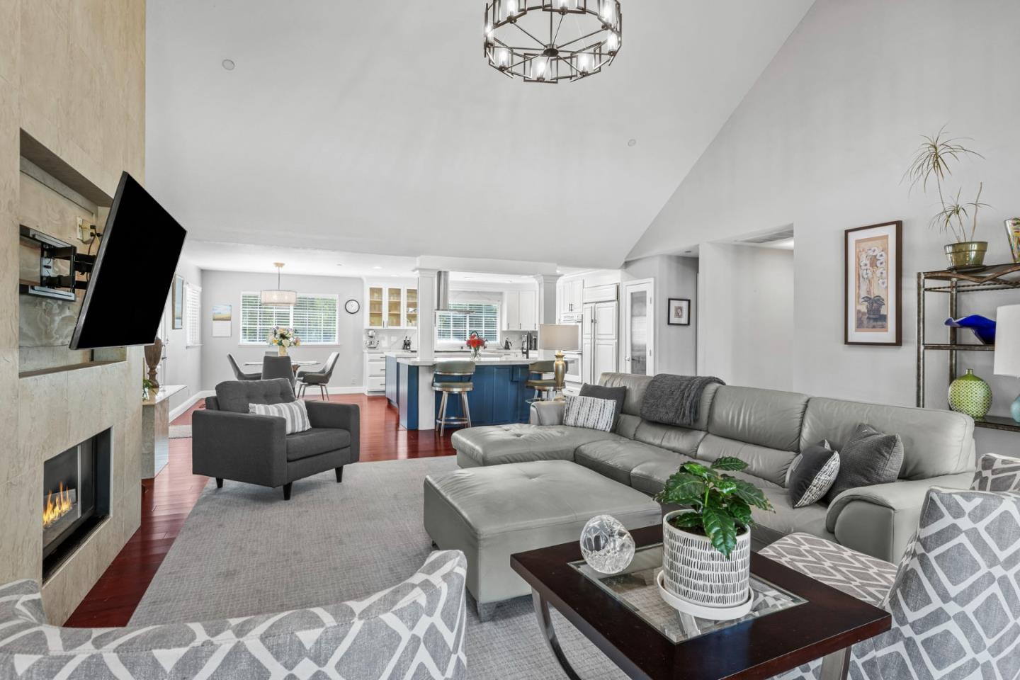 Detail Gallery Image 36 of 90 For 14830 Bartlett Ct, San Martin,  CA 95046 - 4 Beds | 4 Baths