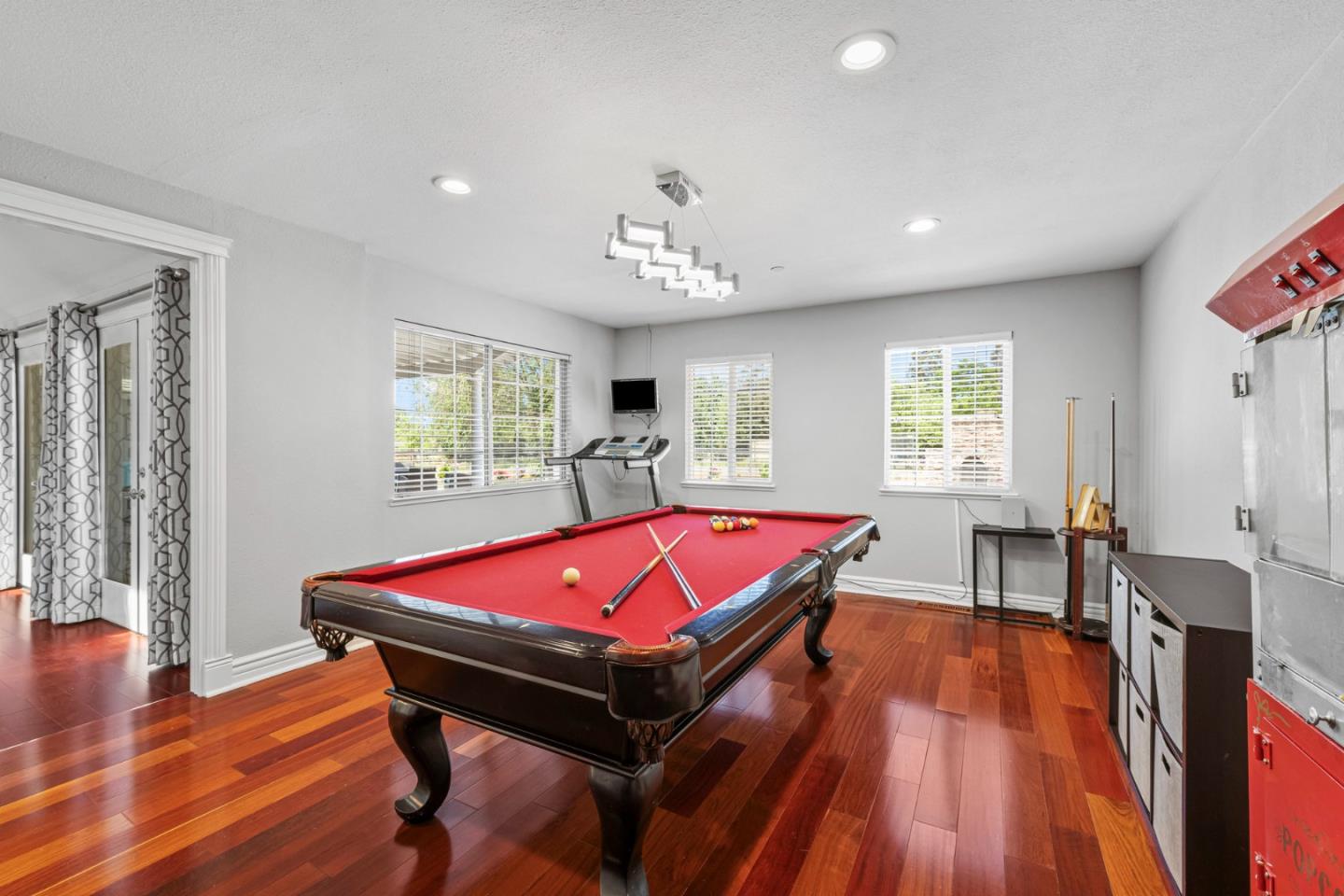 Detail Gallery Image 53 of 90 For 14830 Bartlett Ct, San Martin,  CA 95046 - 4 Beds | 4 Baths