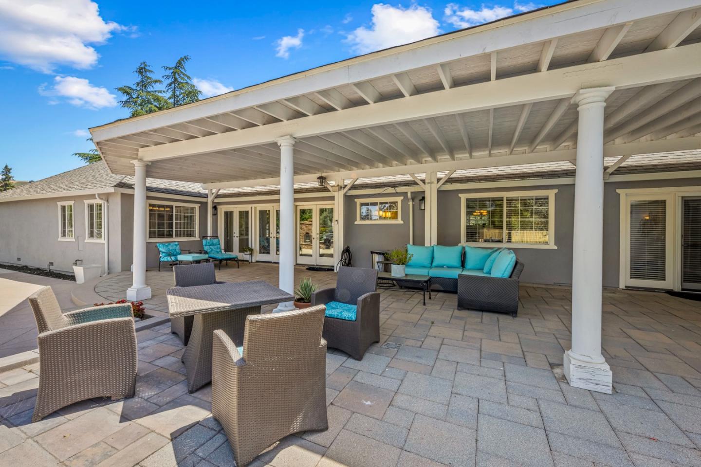 Detail Gallery Image 63 of 90 For 14830 Bartlett Ct, San Martin,  CA 95046 - 4 Beds | 4 Baths