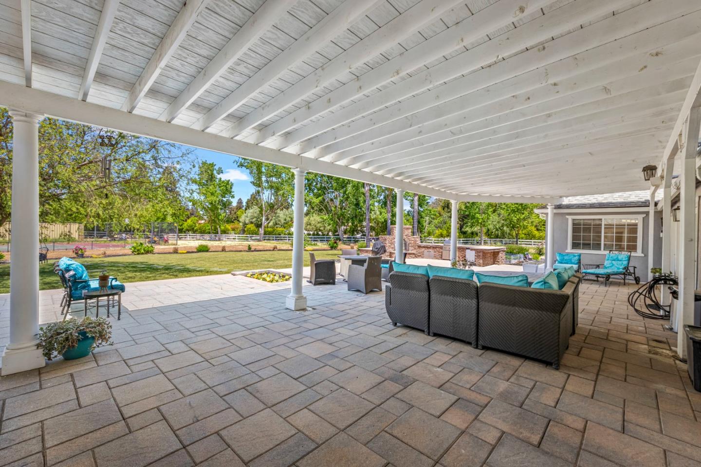 Detail Gallery Image 64 of 90 For 14830 Bartlett Ct, San Martin,  CA 95046 - 4 Beds | 4 Baths