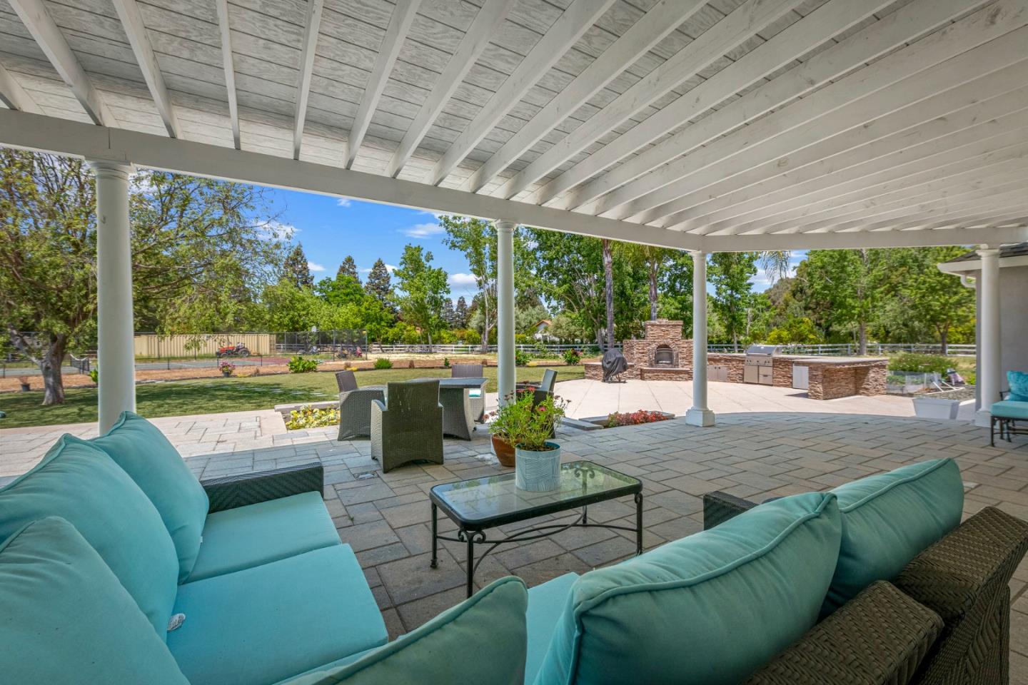 Detail Gallery Image 69 of 90 For 14830 Bartlett Ct, San Martin,  CA 95046 - 4 Beds | 4 Baths