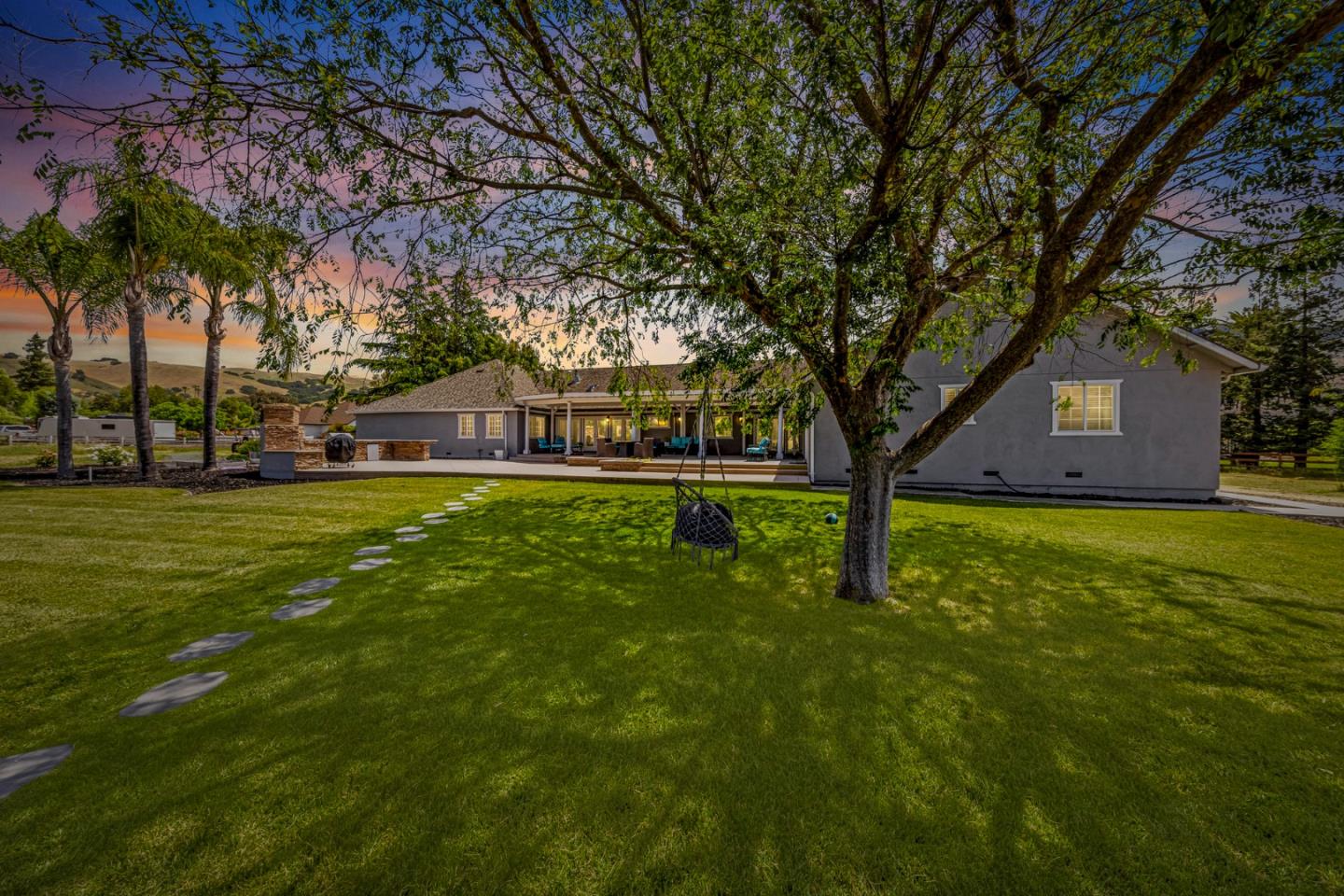 Detail Gallery Image 89 of 90 For 14830 Bartlett Ct, San Martin,  CA 95046 - 4 Beds | 4 Baths